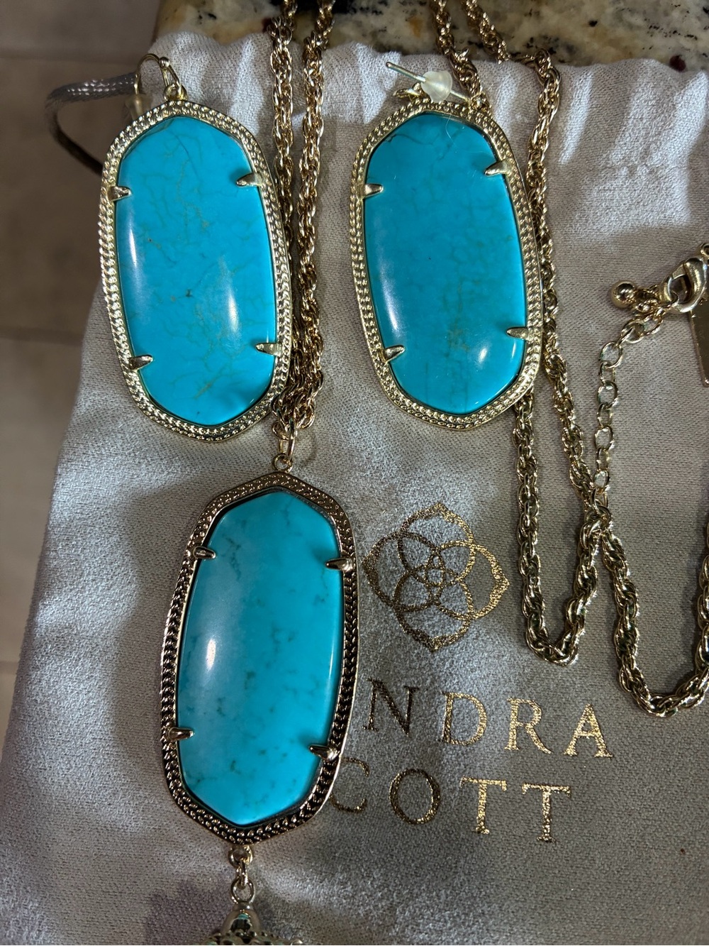 Kendra Scott 2-pc set gold and turquoise vintage Rayne and Danielle - Picture 2 of 6